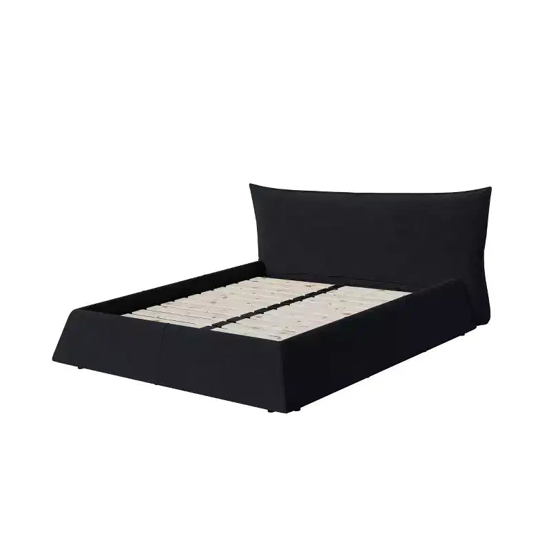 Cama con plataforma tapizada de madera maciza GDFStudio con cabecero de terciopelo con forma especial