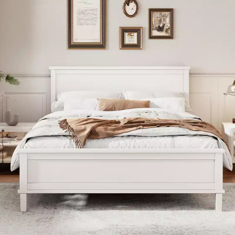 Base de cama de plataforma Full Queen King con cabecero y listones de madera, sin necesidad de somier, blanco y marrón