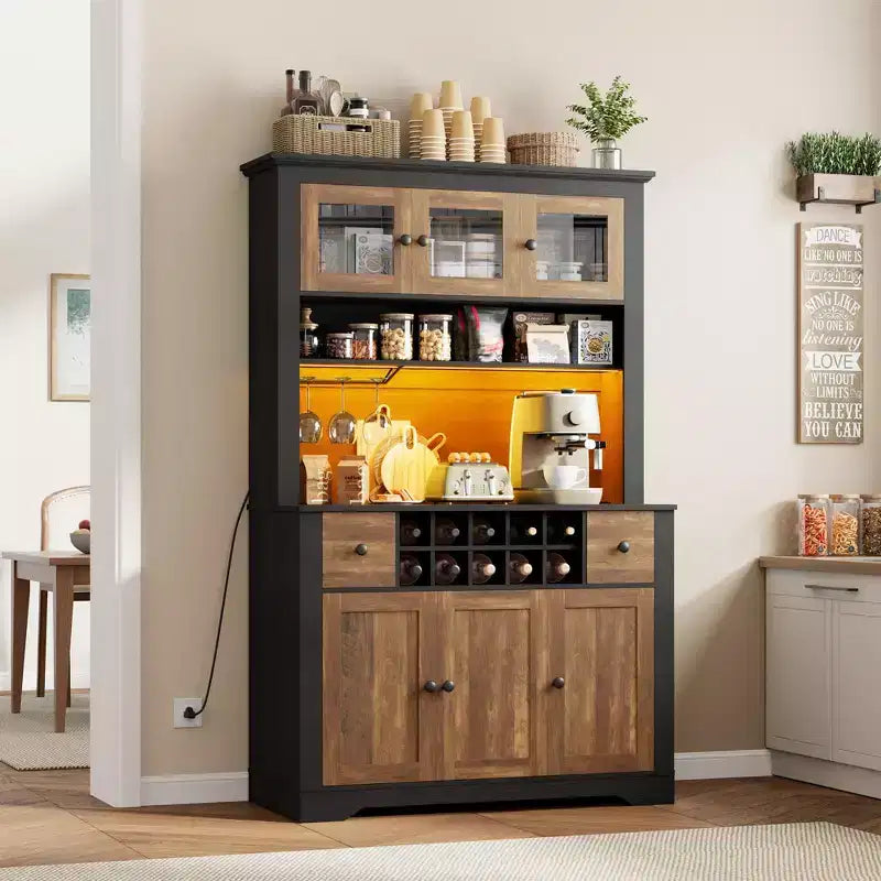 Mueble de despensa alto de 69 pulgadas con luces LED y estación de carga, armario de almacenamiento grande para despensa de cocina, aparador de cocina, mueble para barra de café con botellero